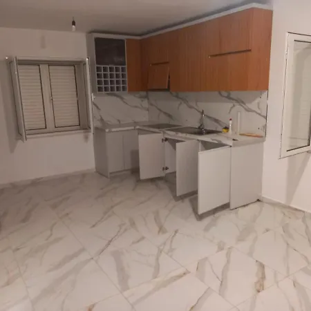 Villa Alabaster Luxury Cheap House *